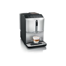 Siemens Kaffeevollautomat EQ 300 TF303E01 Schwarz, Silber - FRI-GX47-004344